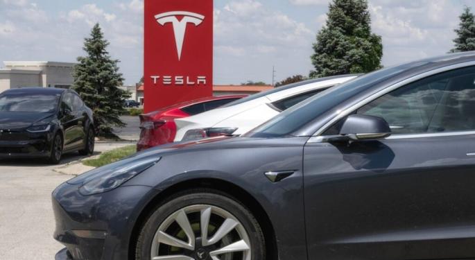Gary Black Questions Tesla Robotaxi Hype Ahead Of Bay Area Launch: 'FSD Is Not Fully Autonomous So Can't Be Scaled Nationally'