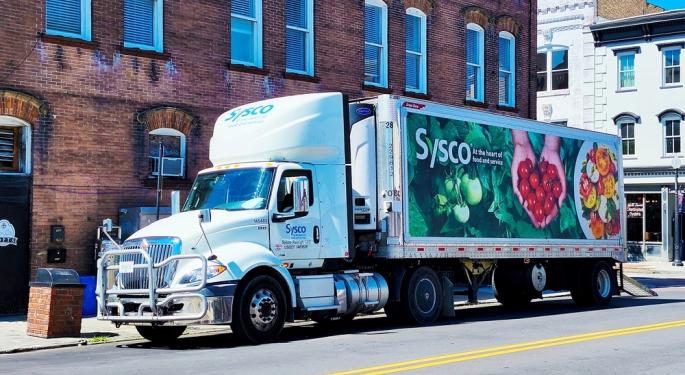 Sysco Tops Q4 Estimates With Strong Sales, But Soft FY26 Outlook Sends Shares Lower