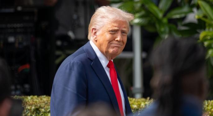 Trump Approval Rating 46%: Less Than Half The Country Approves Of President's Handling Of Economy, Cryptocurrency