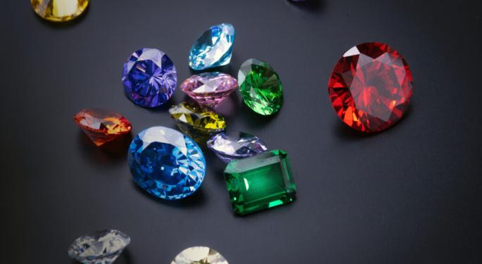 GEMtrust Exec Says Gemstones Offer Long-Term Value Without Pegs Or Redemption — If Paired With Blockchain Transparency