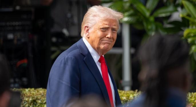 Trump 'Pleased' With $450 Billion South Korea Tariff Deal, Seoul To Accept US Cars, Agriculture: Economist Warns Americans 'Pay' The 15% Tariff