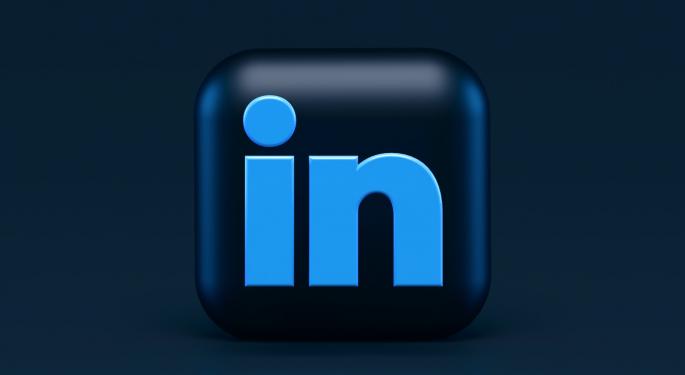 Unlocking the power of LinkedIn: Why Every Investor Needs To Be On The Platform