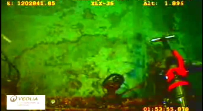 Oil and Deadly Gas Spewing From the Seafloor BP