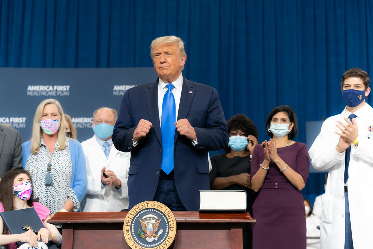 Experts React To Trump's Coronavirus Diagnosis And Its Impact On The Stock Market