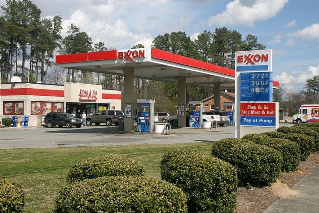 Exxon-Mobil Merger Creates Largest Company In The World On This Day In Market History