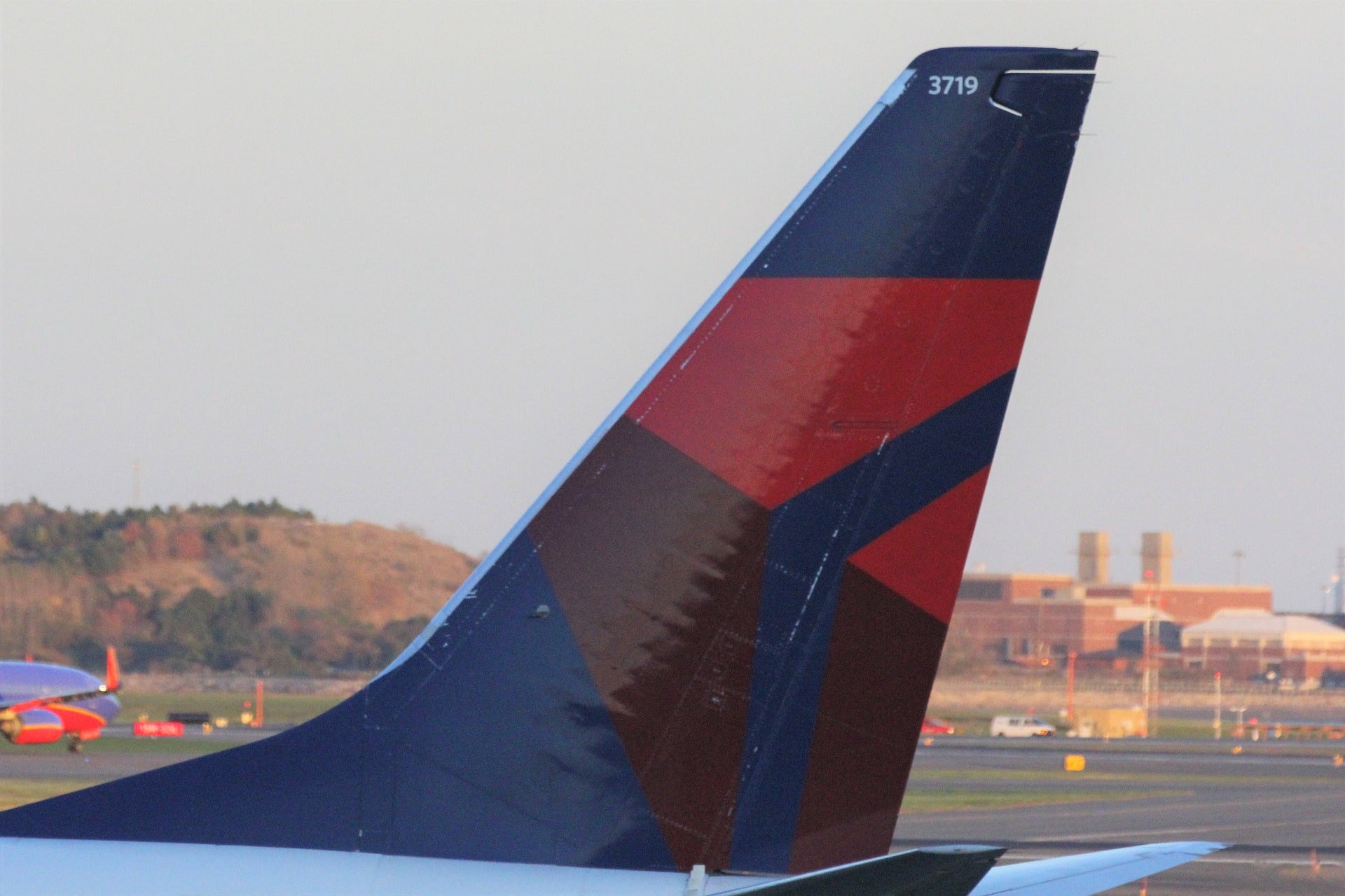 Delta Airlines Stock Takes A Dip Lower: What's Next?