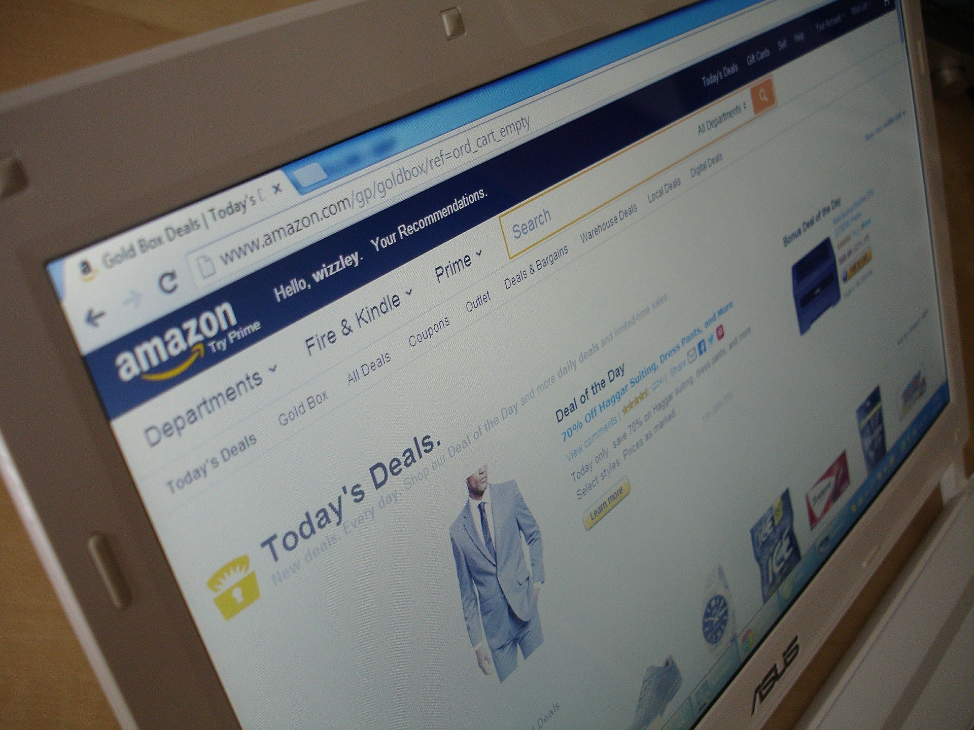 This Day In Market History: Amazon Goes Public At $18 Per Share