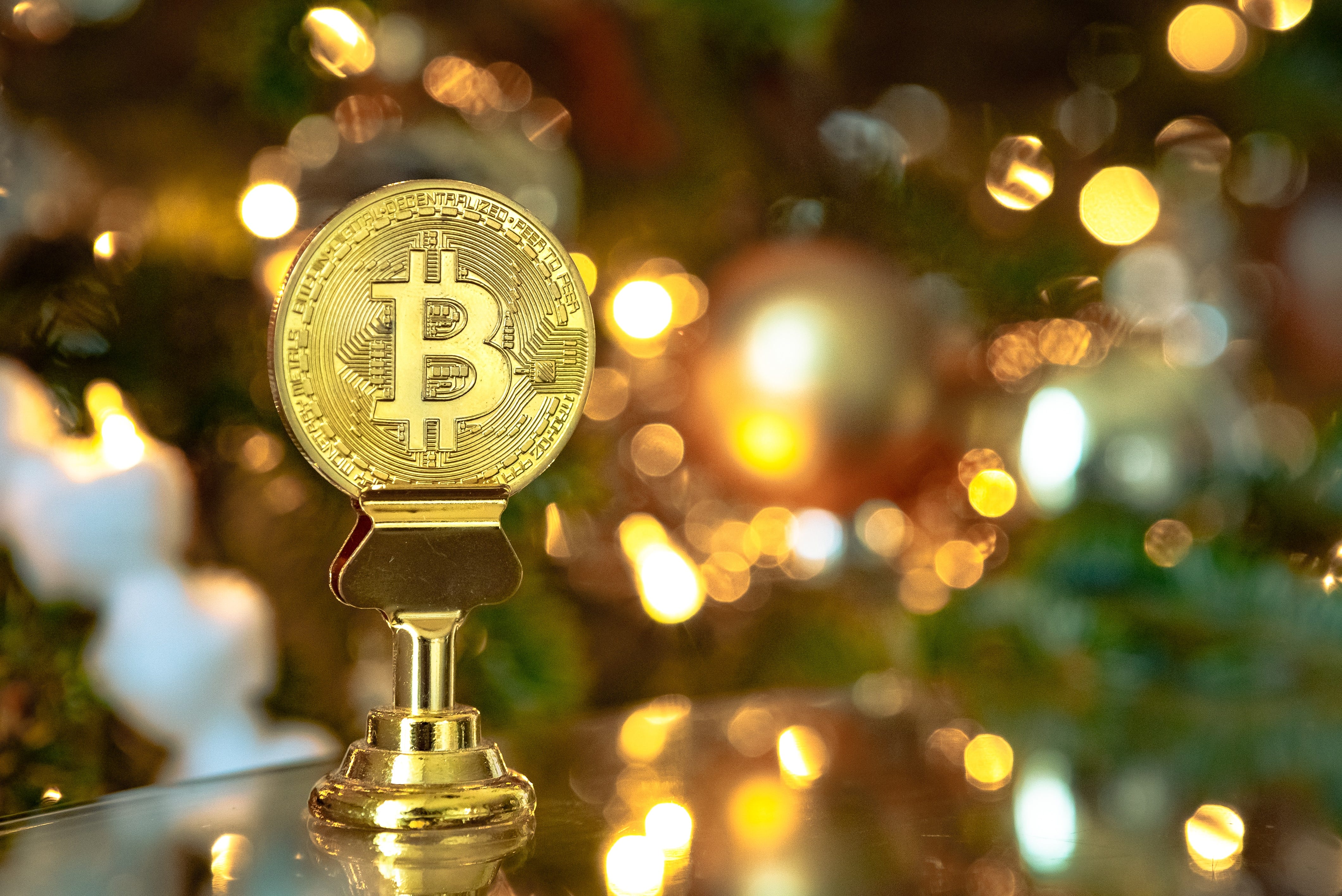 Can The Crypto Market Spur A Santa Claus Rally Following December Shivers?