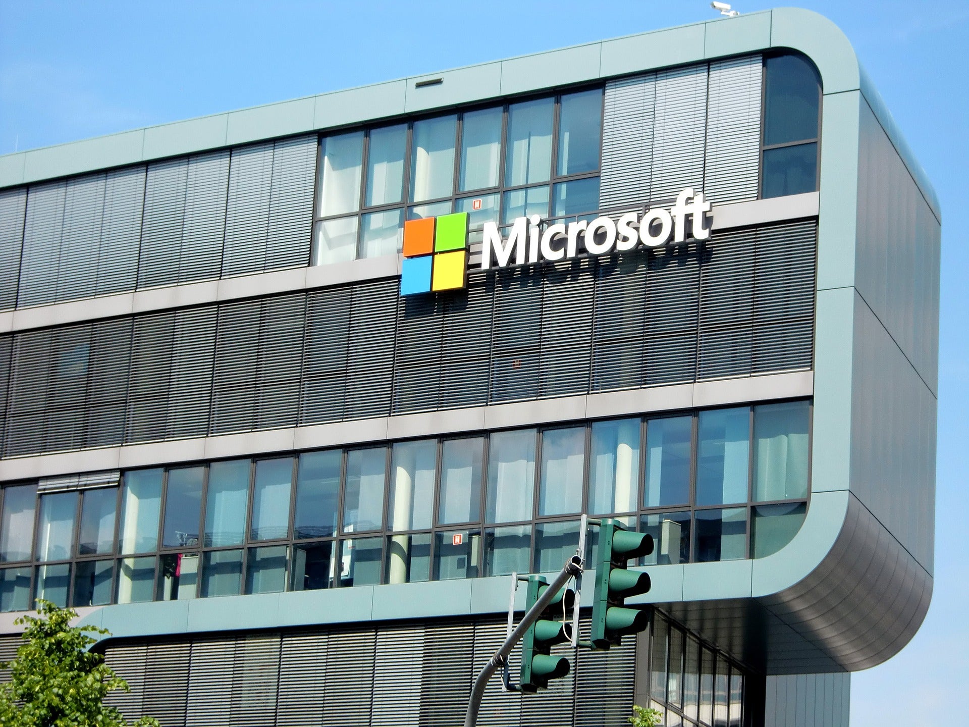 Microsoft Q4 Highlights: Earnings Top Estimates, Commercial Cloud Revenue Up 36% And More