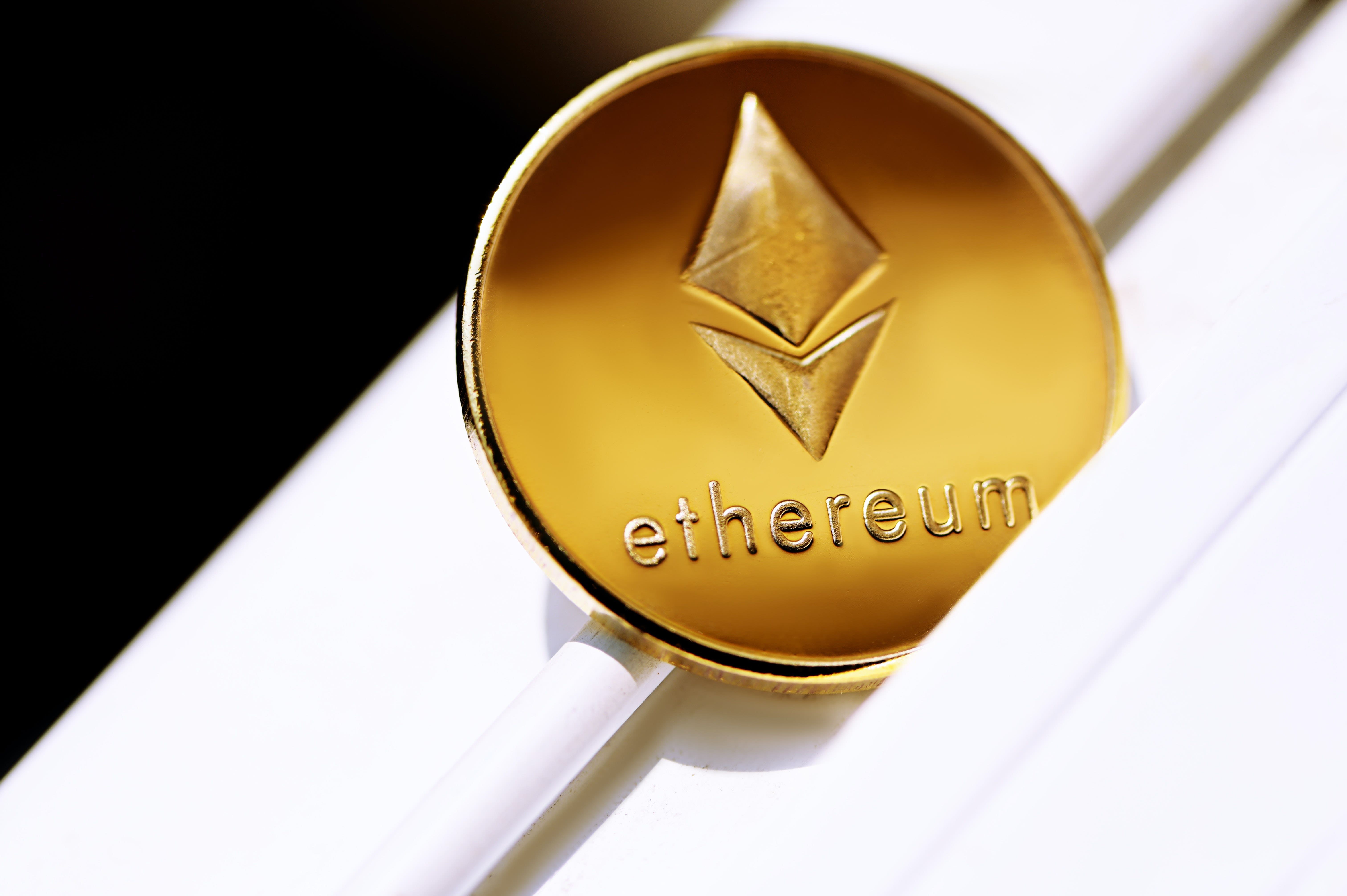 Here's What Ethereum's Q3 2021 Report Would Look Like: Network Revenue Up 511% To $1.96B