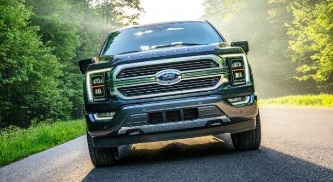 Ford Counterattacks GM In Trademark Infringement Dispute, Says Will Go To Patent Office