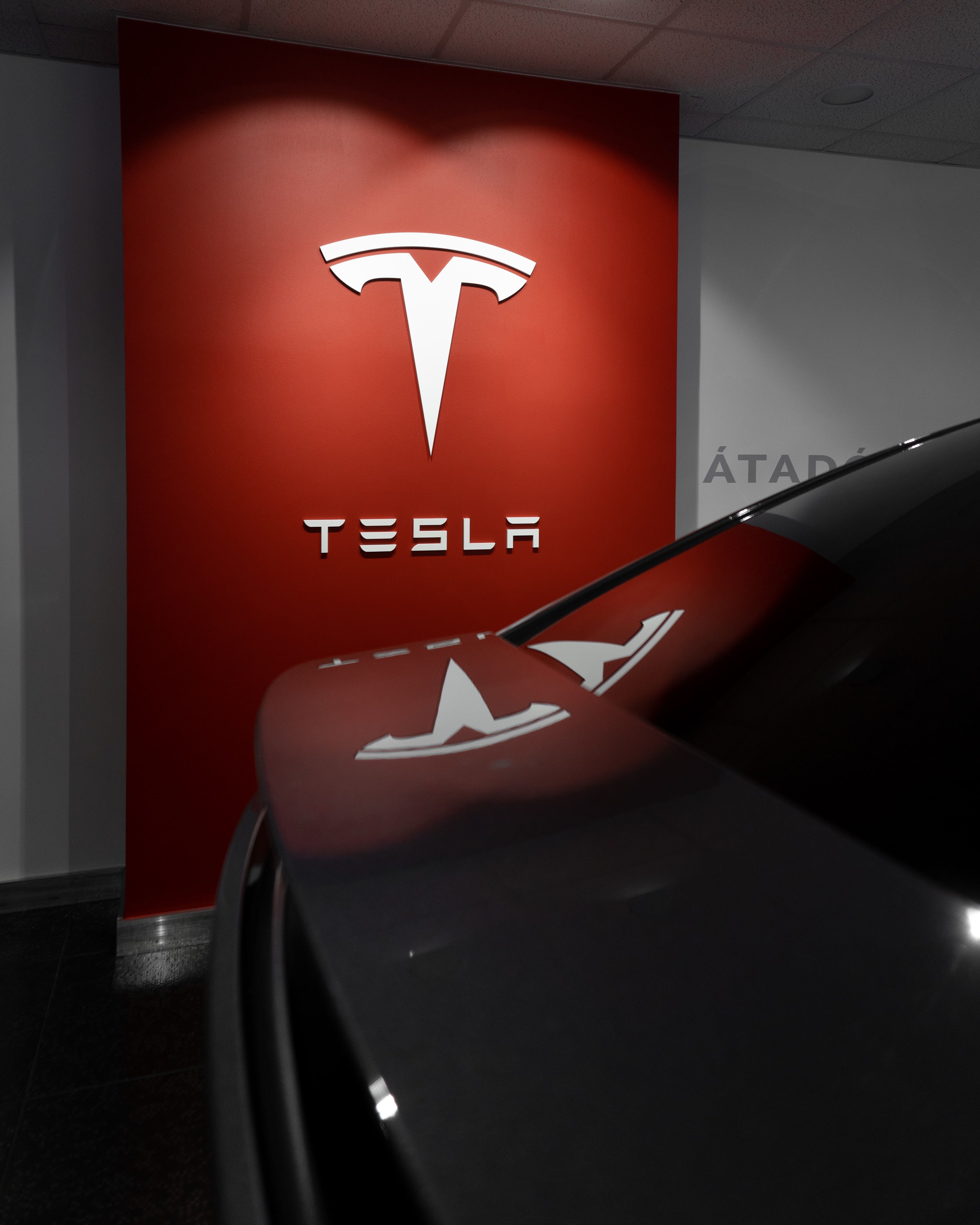 Tesla Seeks To Improve Supply Of Low-Cost Batteries In Deal With China's EVE Energy: Report
