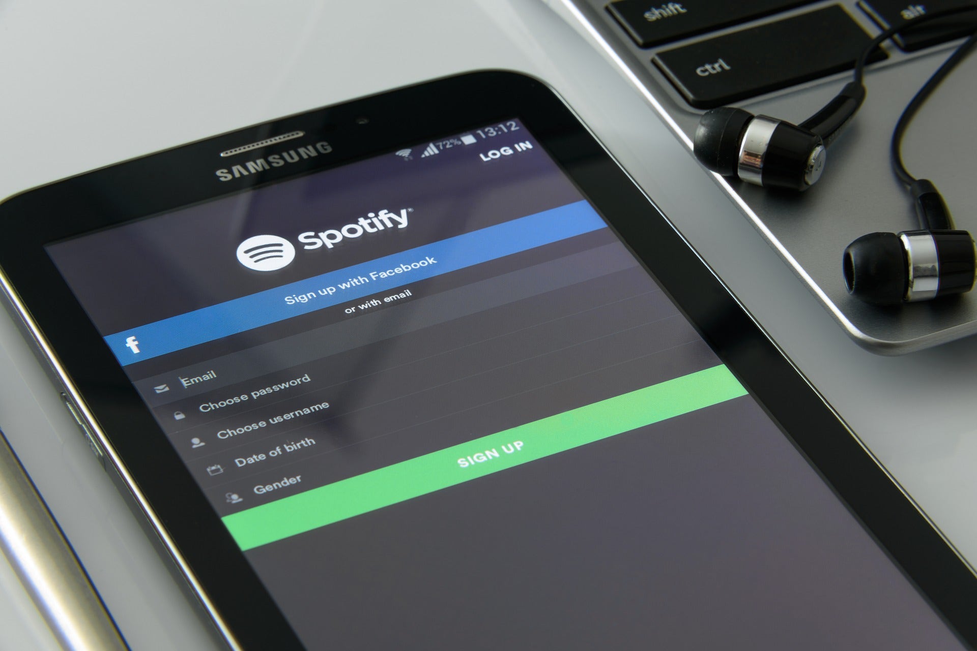 Spotify Lower On Report Apple Is Planning A Paying Podcast Service