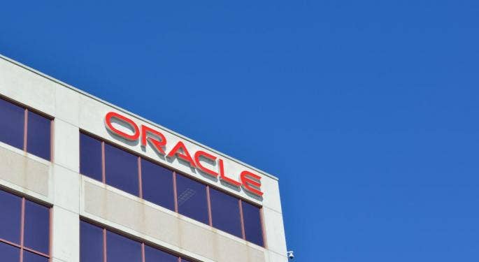 Here's How Much Investing $1,000 In Oracle At Dot-Com Bubble Peak Would Be Worth Today