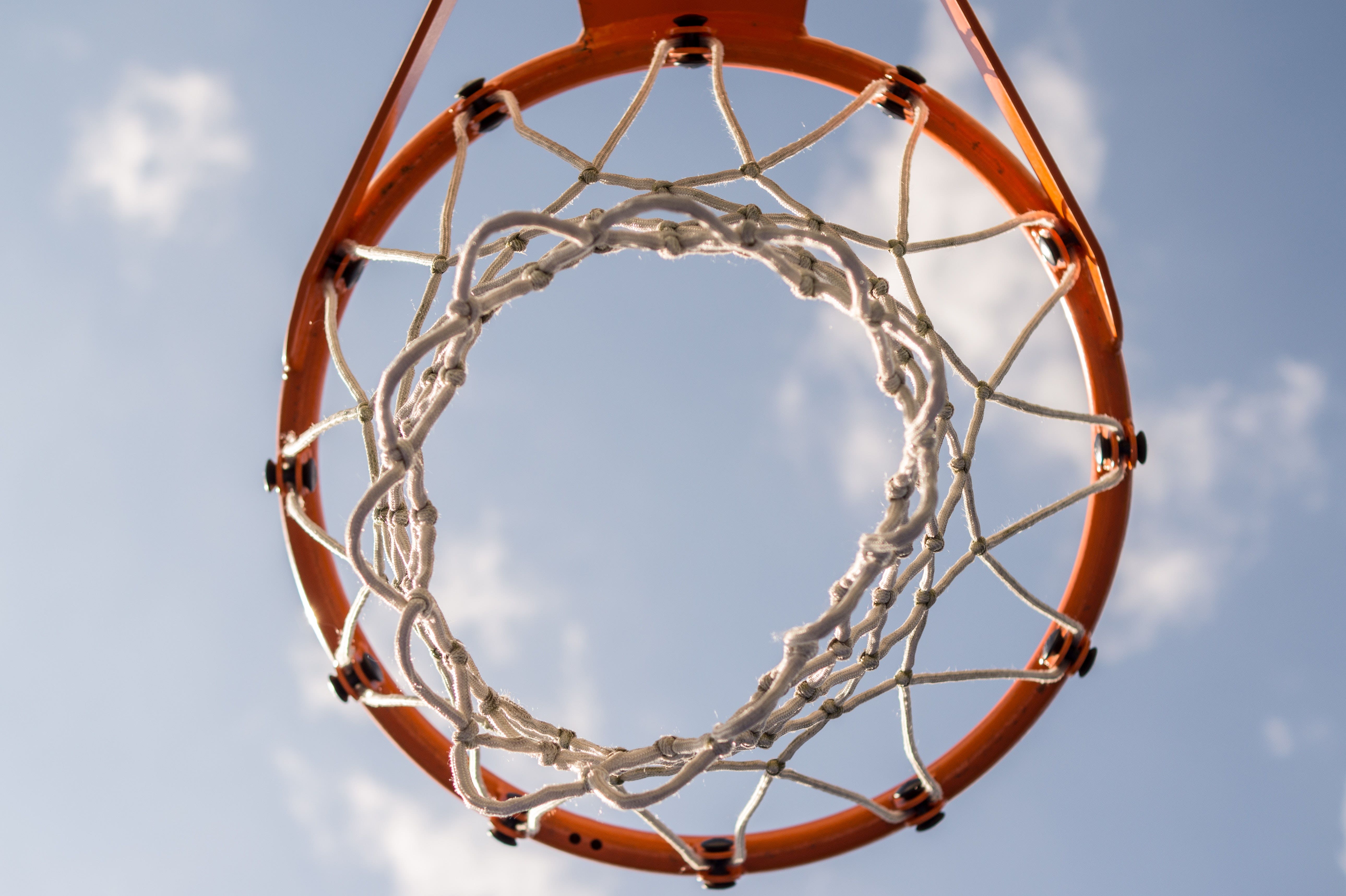 March Madness Fuels Restaurant Business Across US; Stocks And ETFs In Sector Could Get A Bounce