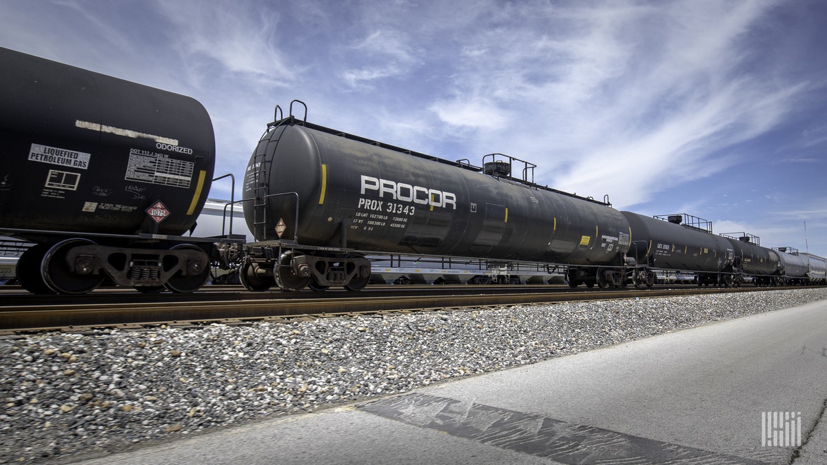 Freight Railroads Meeting Harvest Season Needs, Say Shippers On STB Advisory Panel