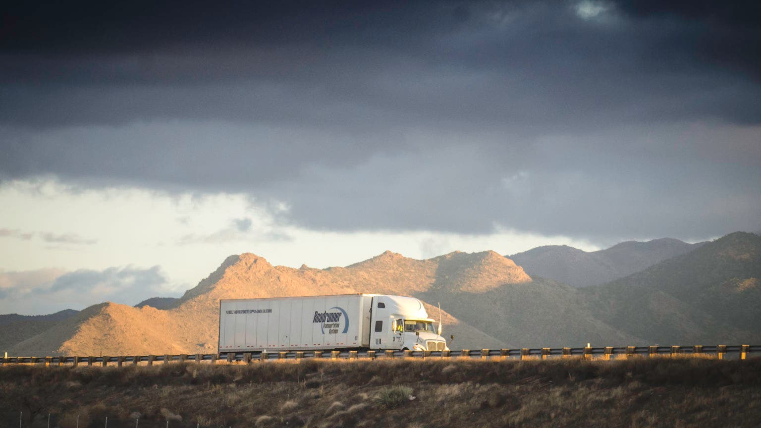 Roadrunner Expanding Less-Than-Truckload Network