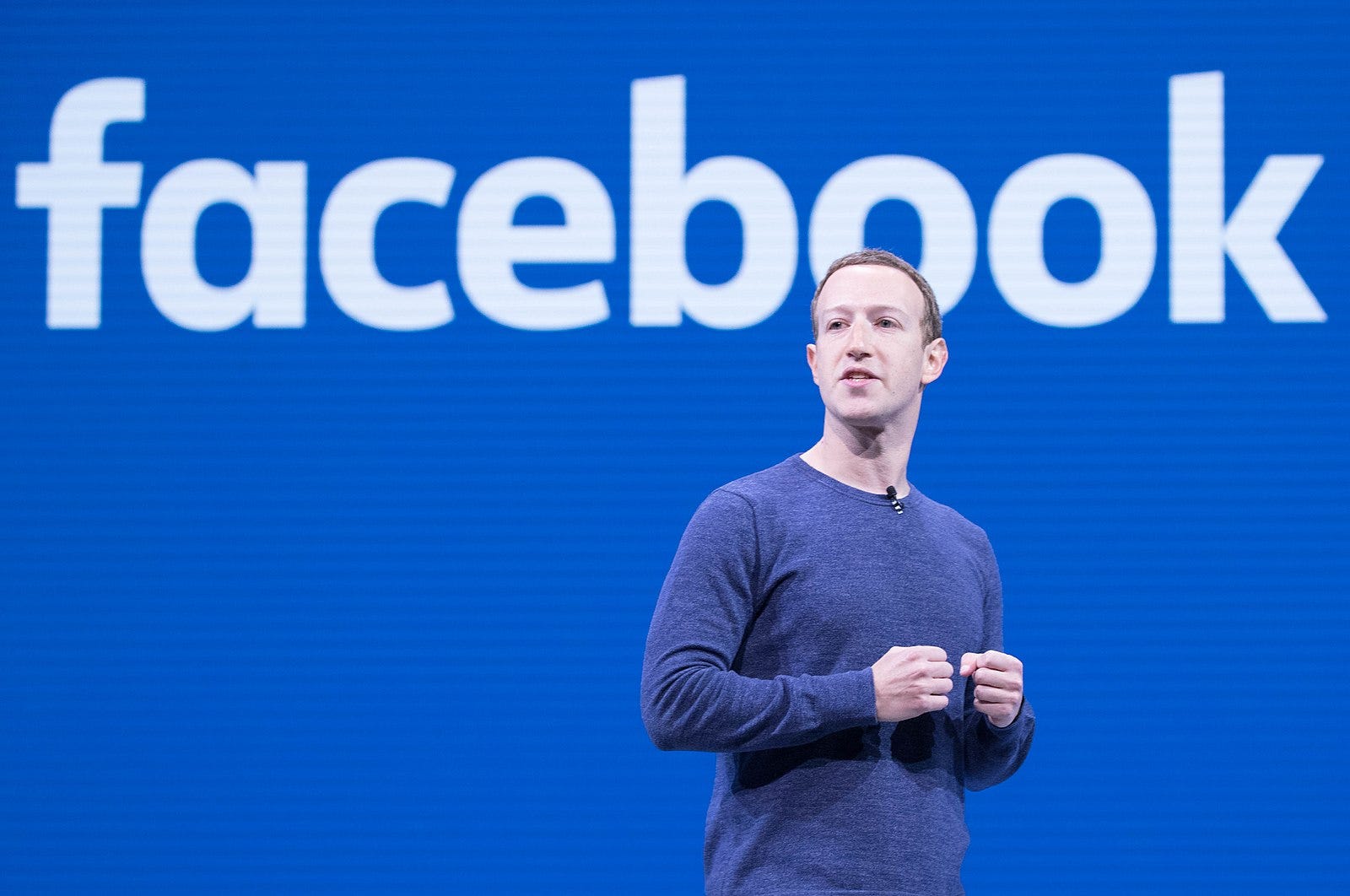 Mark Zuckerberg Says Apple One Of Facebook's Biggest Competitors Now