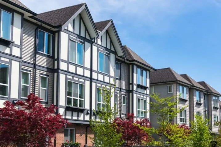 First Look At Real Estate Investment Offering For Catalyst Access Fund With 20% - 25% Targeted Net Annual Return First Look At Real Estate Investment Offering For Catalyst Access Fund With 20% - 25% Targeted Net Annual Return