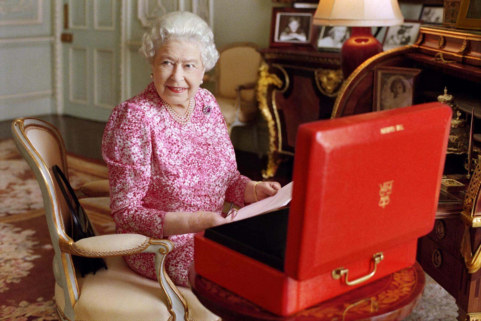 Queen Elizabeth, Citing 'Episodic Mobility Problems,' To Miss Opening Of Parliament For First Time Since 1963