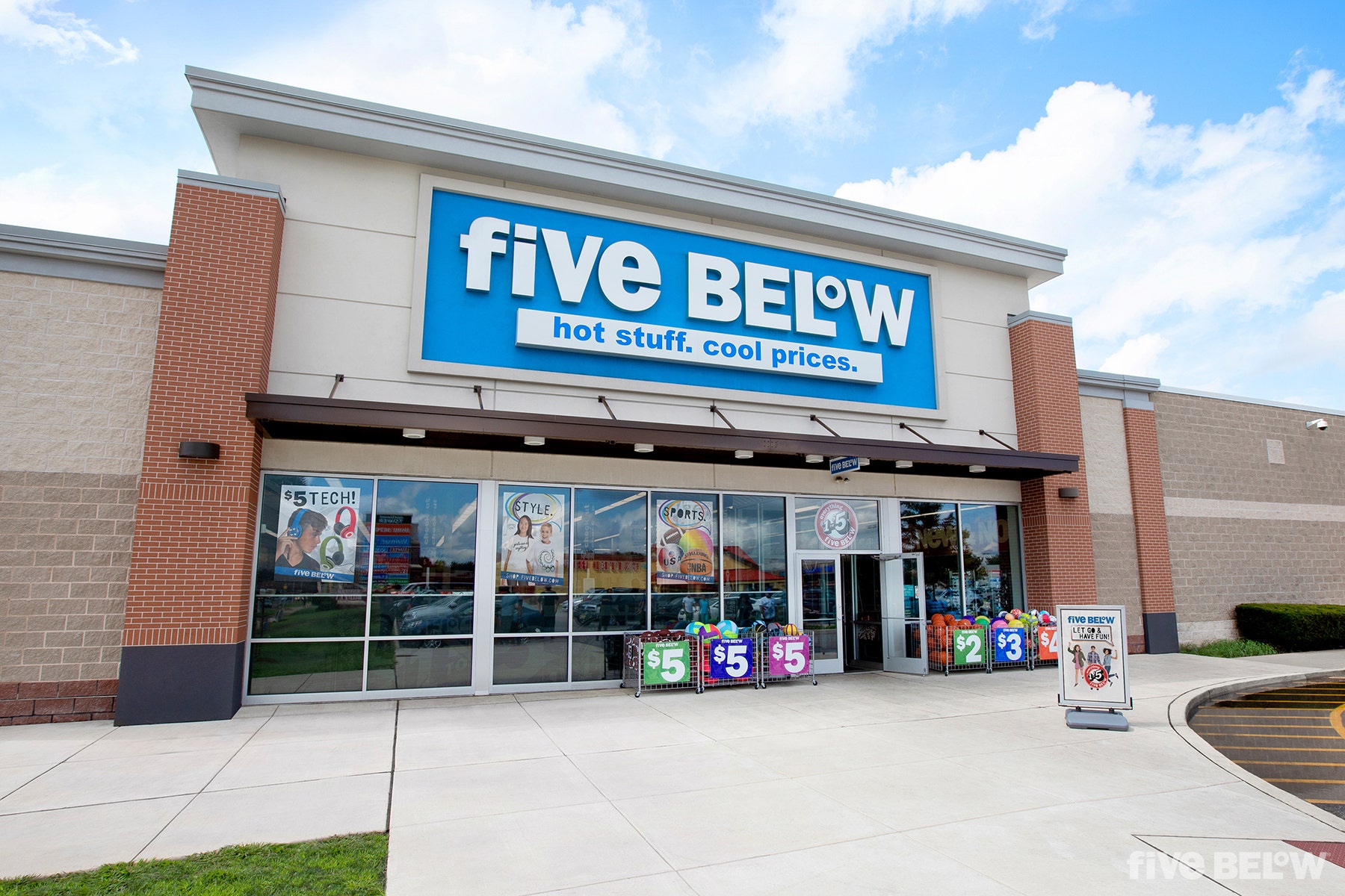 After-Hours Action: Why Five Below Stock Is Falling