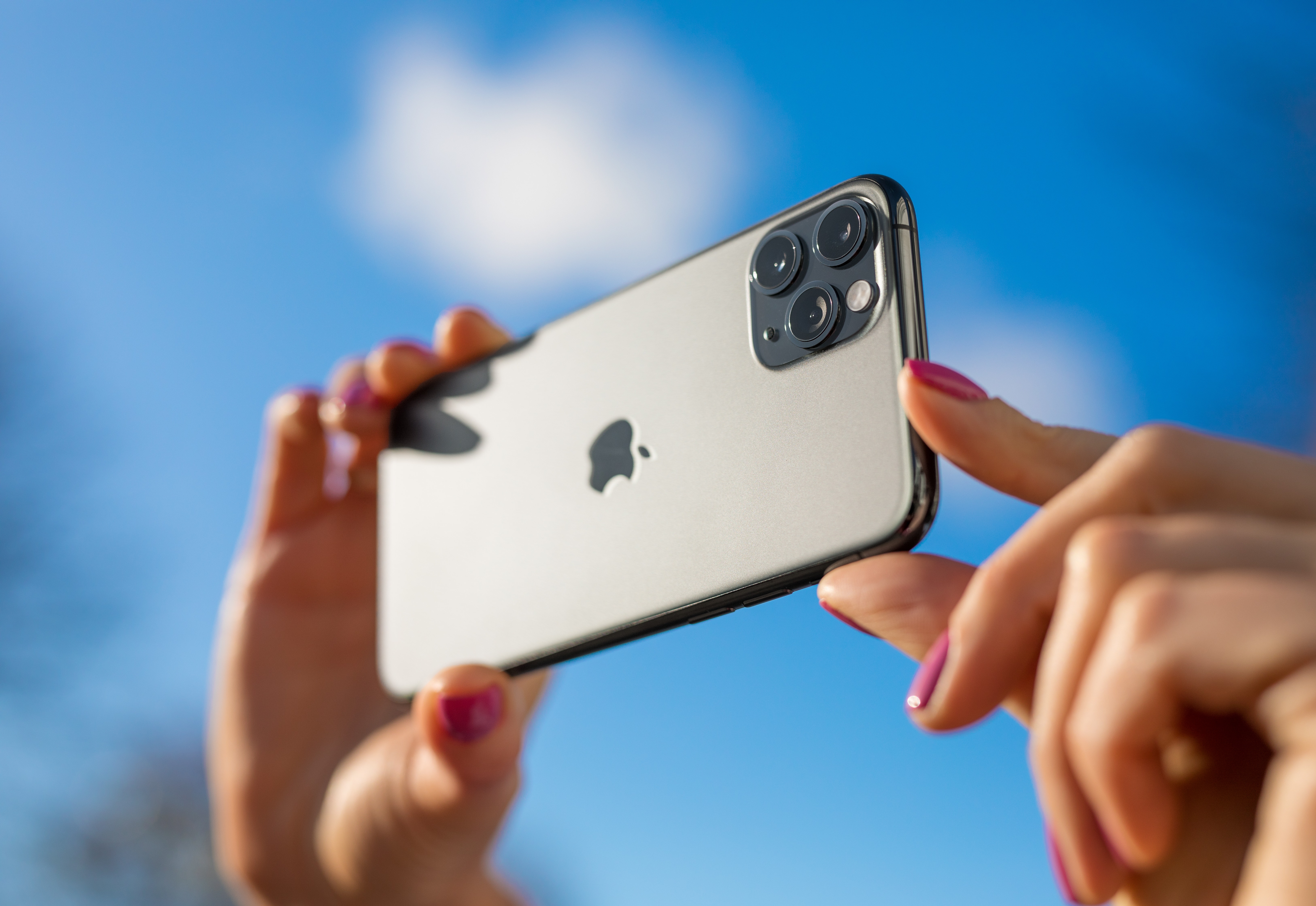 Apple's iPhone 14 Front Camera Upgrade: 7 Suppliers That Stand To Benefit