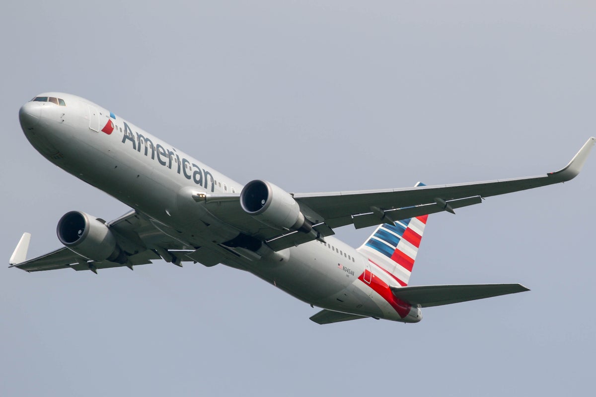 Pilot Shortage Pushes American Airlines To Quit Services In 4 Cities: CNBC - Benzinga - Benzinga
