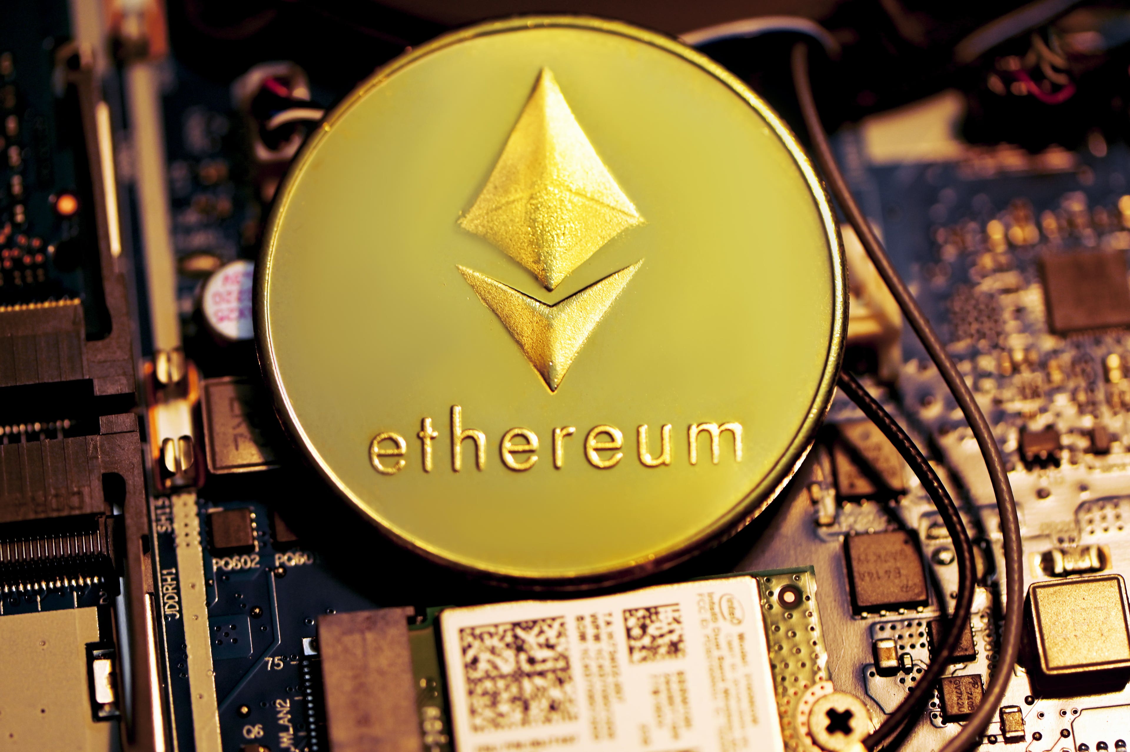 Ethereum - Understanding The Past In Order To Predict The Future: Two Books To Get You Started 1 Ethereum - Understanding The Past