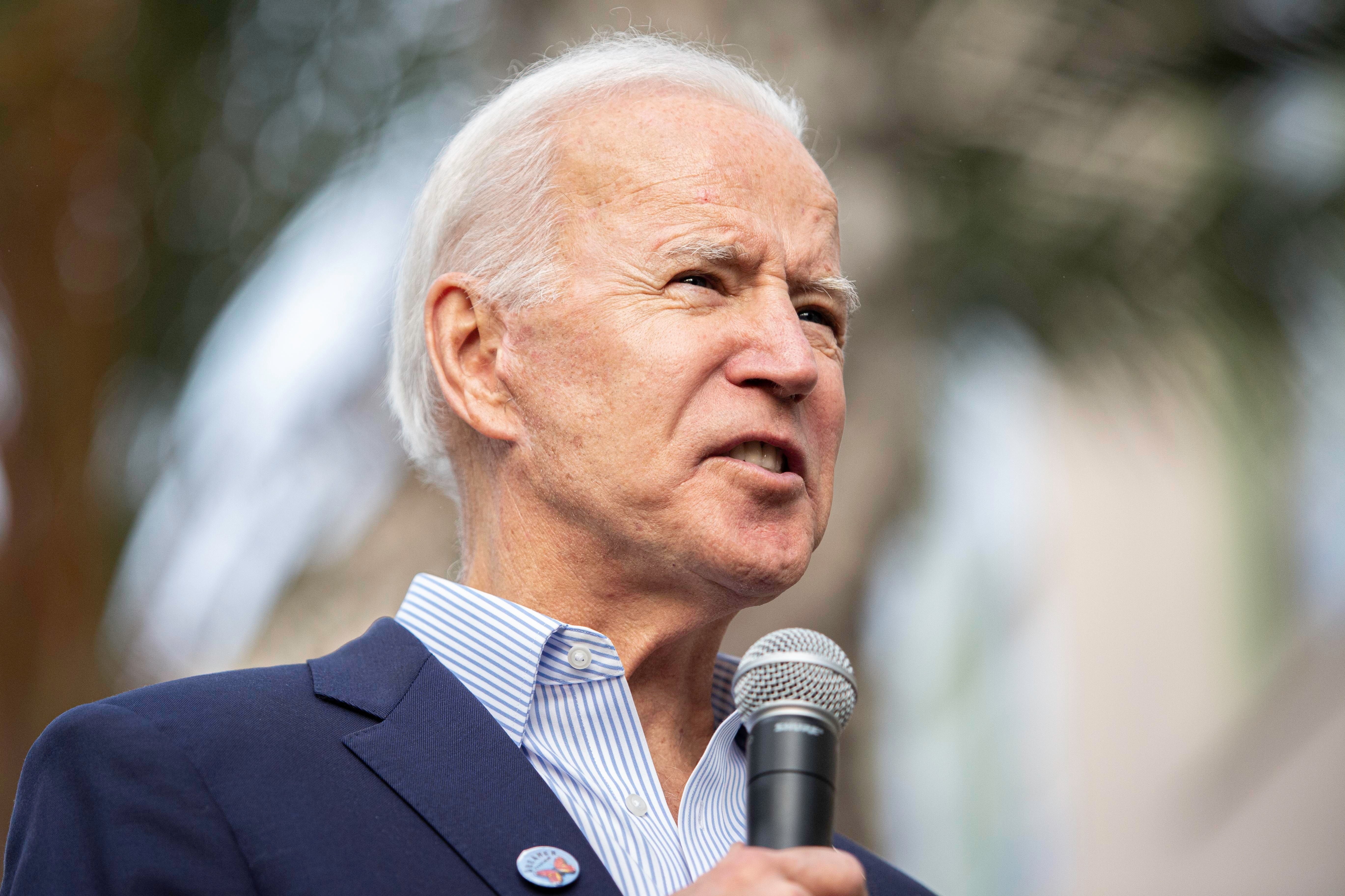 Biden's Approval Rating Threatens To Test Trump's Lows: Here's The Single Issue That's Weighing On People's Minds