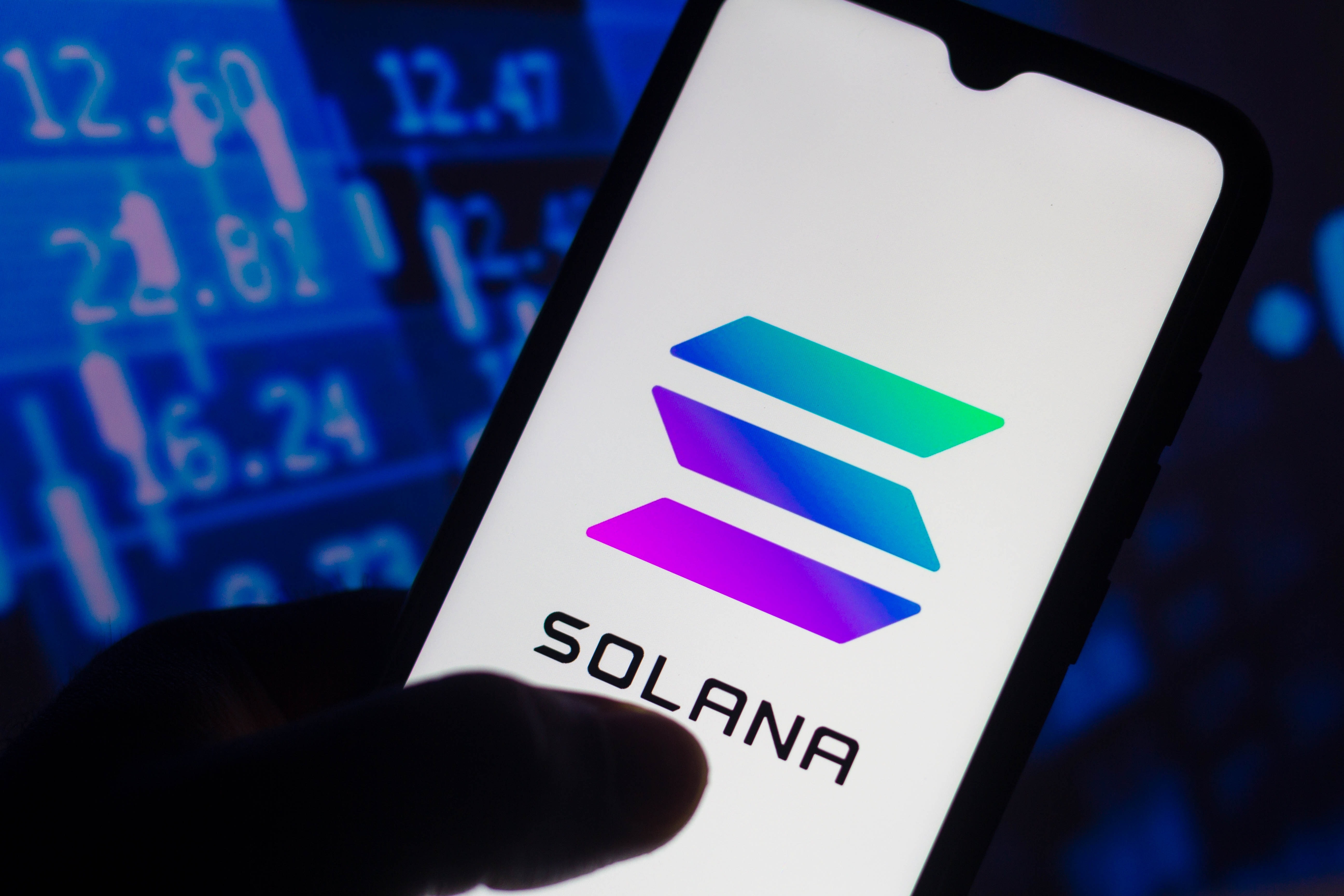 BREAKING: Solana Ecosystem Hack Sees $580M Drained From Private Wallets...So Far