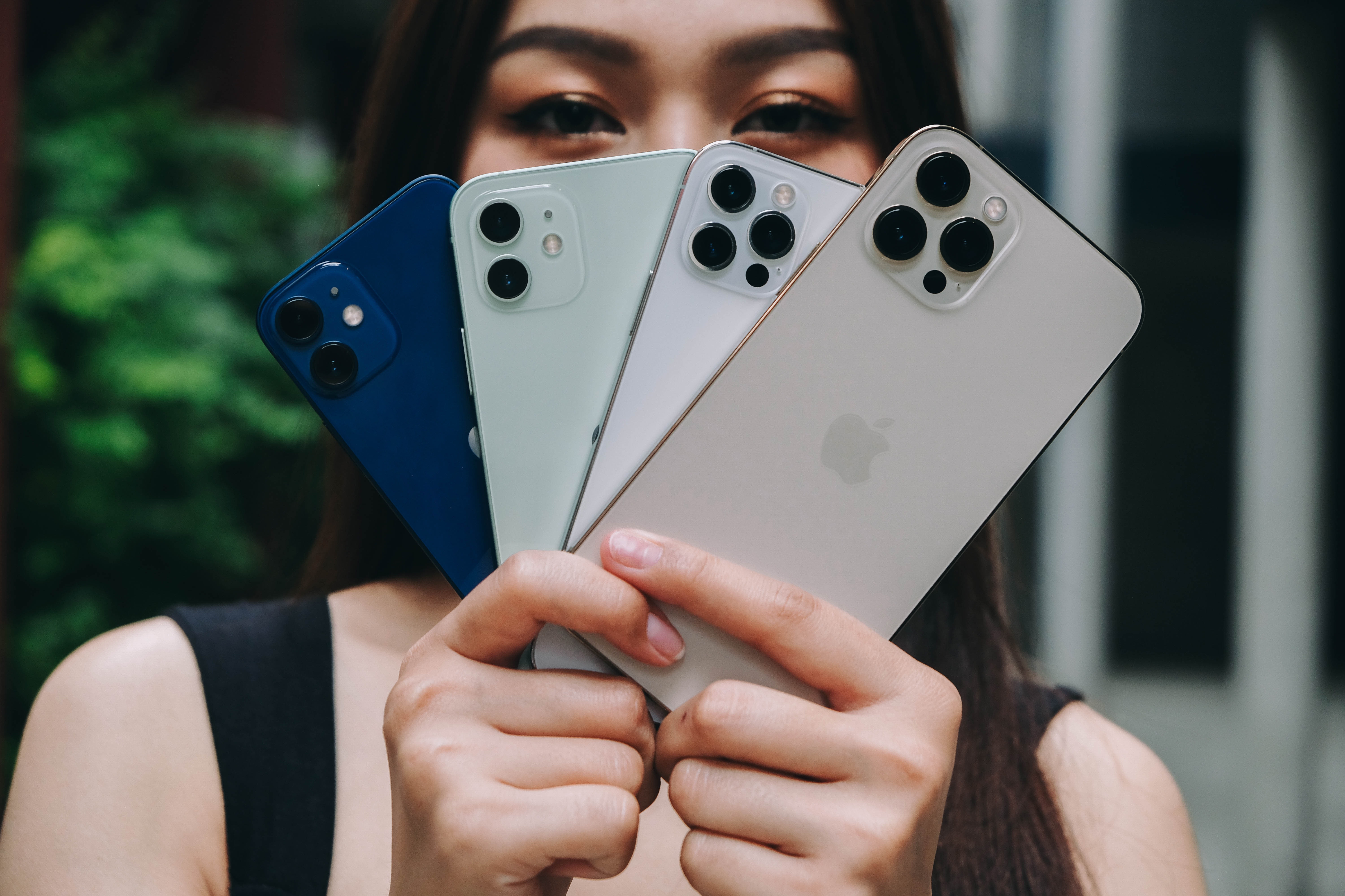 Will China-Taiwan Tensions Upset iPhone 14 Launch? Apple Analyst Weighs In