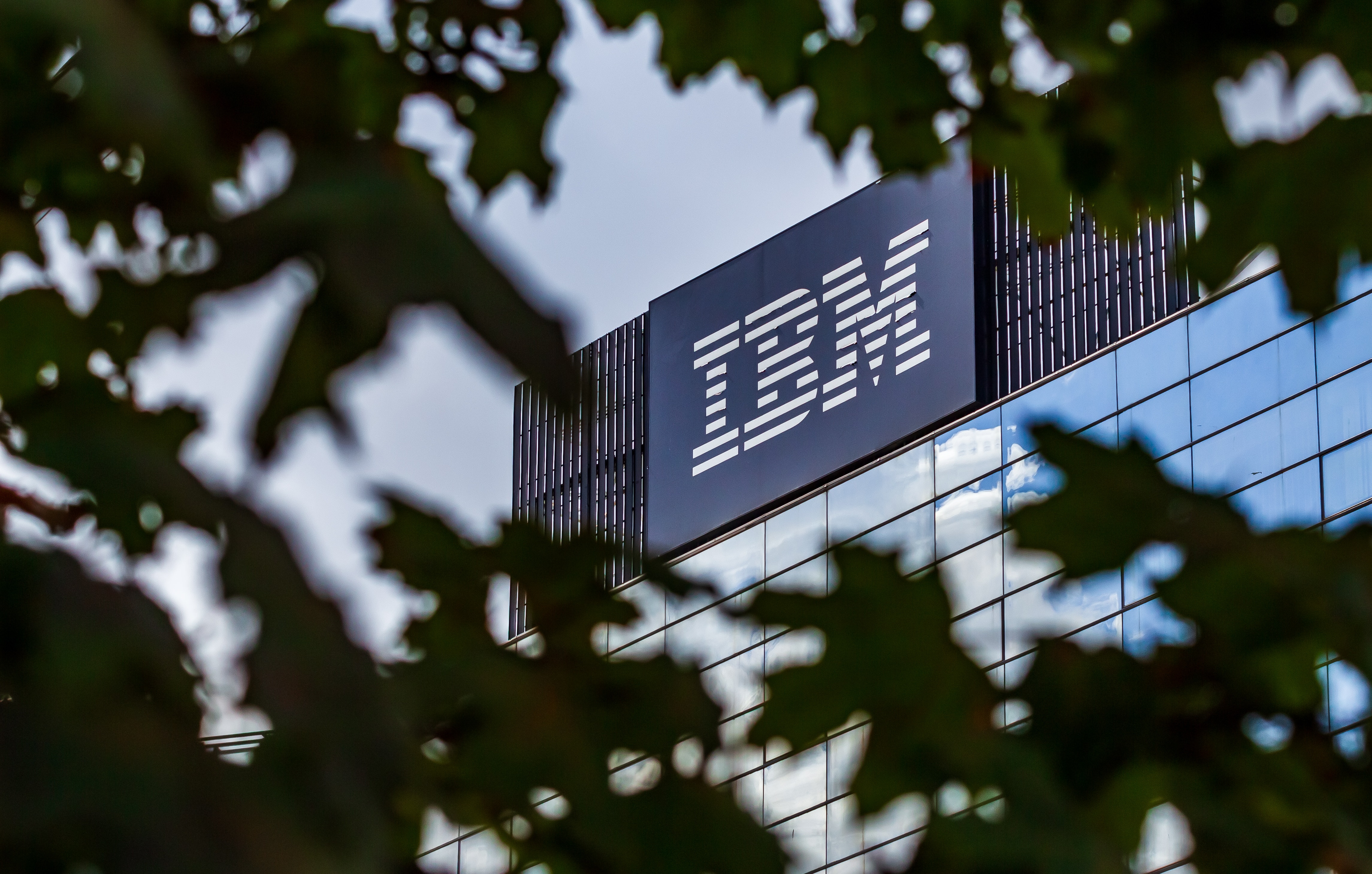 Apple, IBM Get CNBC 'Fast Money' Mentions, While This Stock Popped Nearly 1% In Seconds