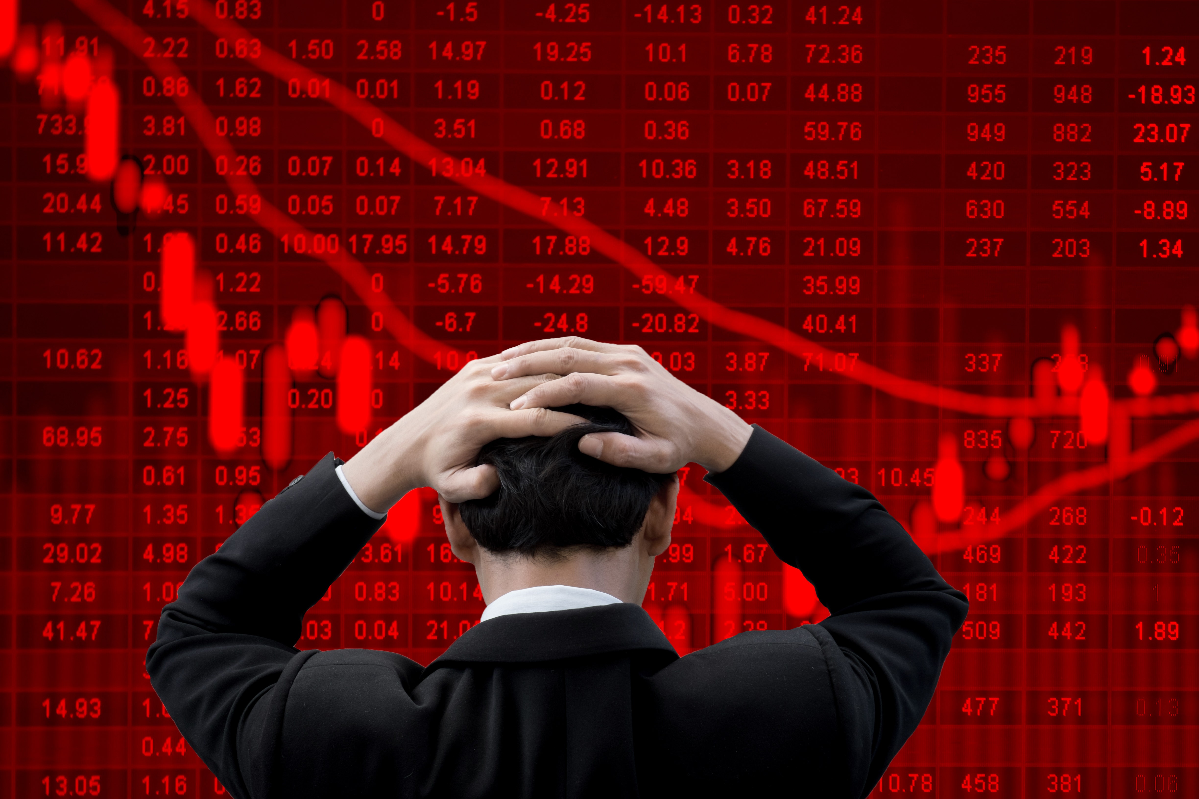 Brief Recession or Complete Economic Collapse? What These Wall Street Veterans Think