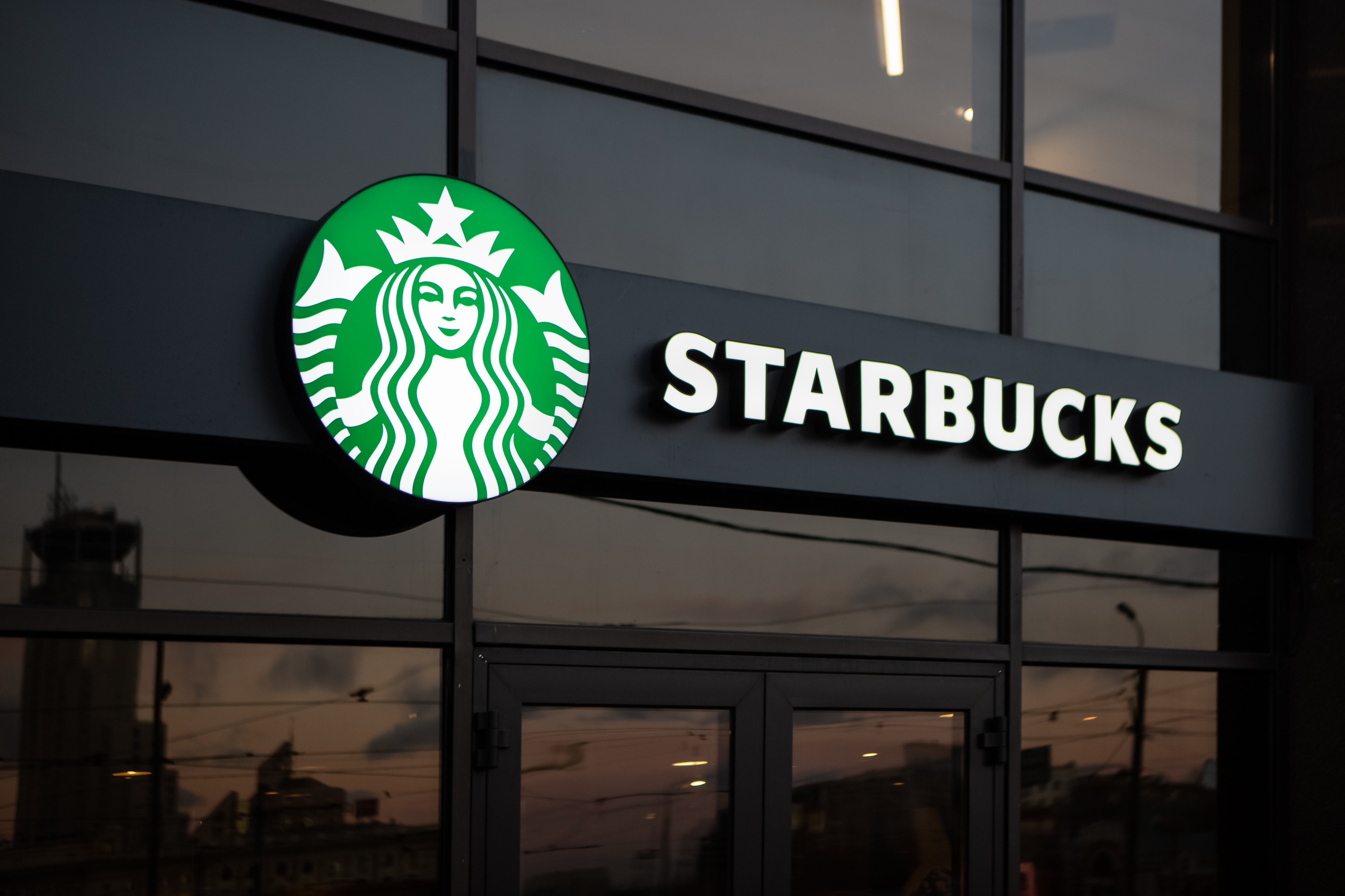 Why This Starbucks Analyst Is Surprised By New CEO Choice — And Optimistic