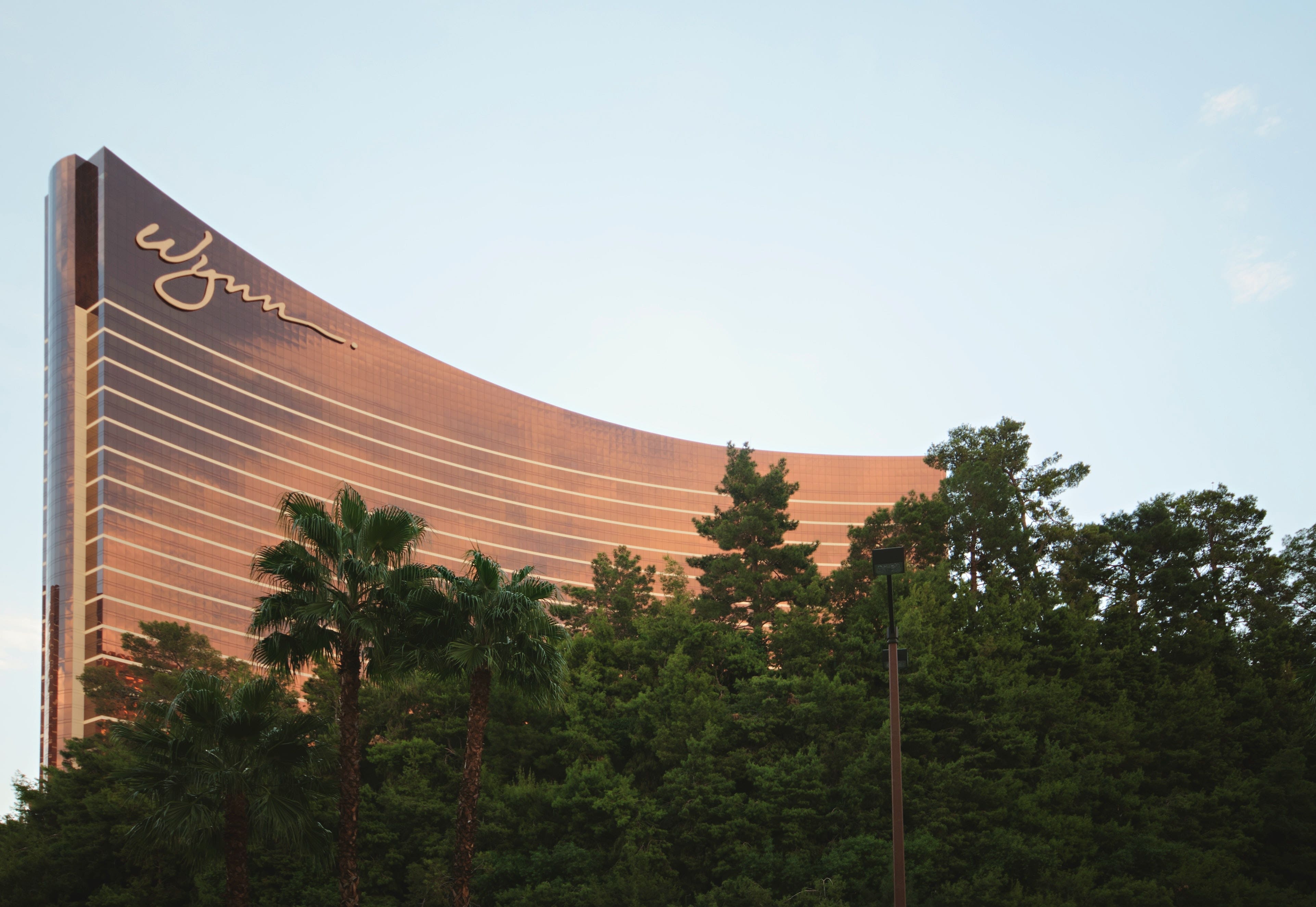 Why This Wynn Resorts Analyst Projects 100% Upside To Stock