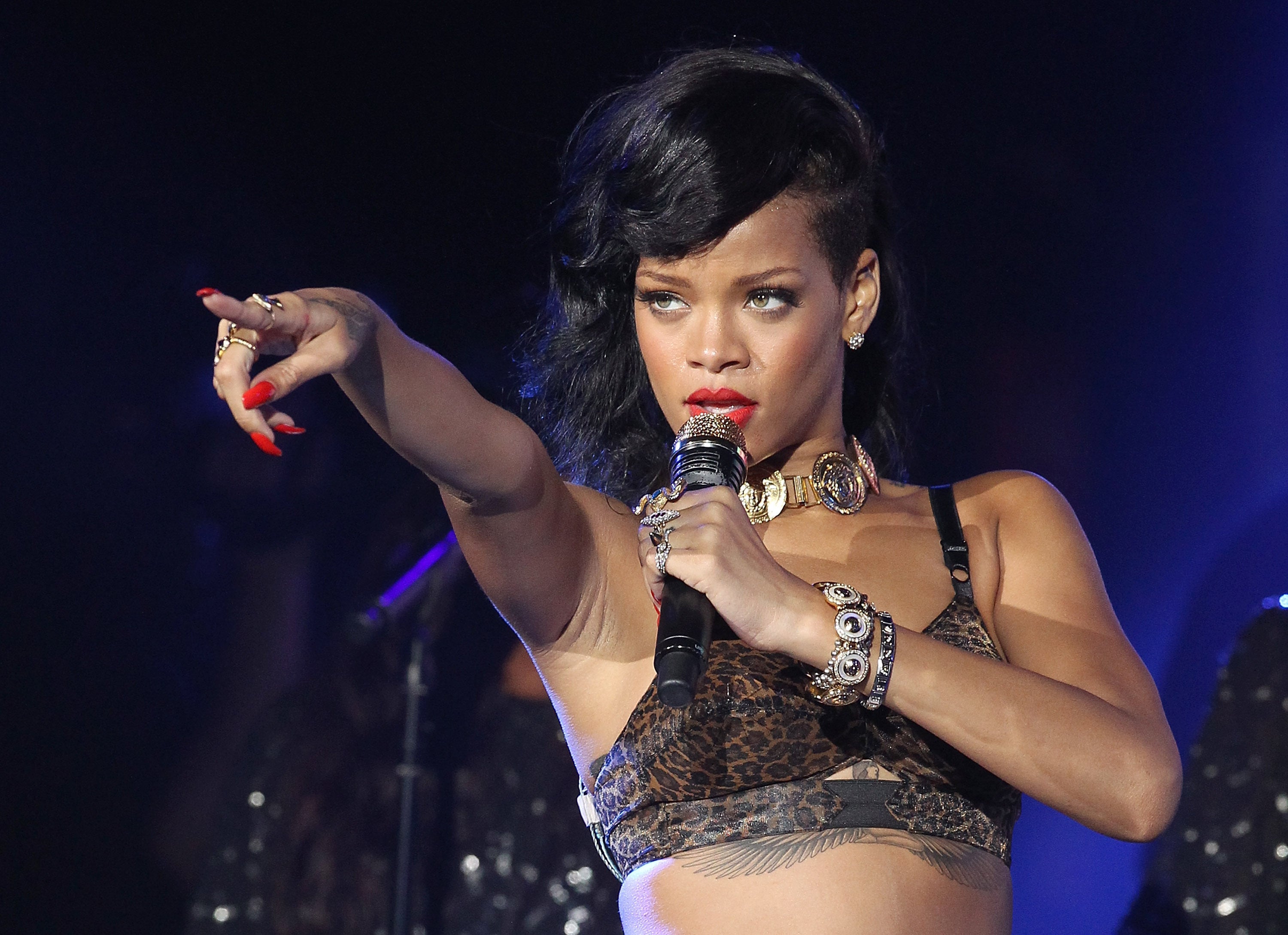 Rihanna Is 'Da One' For Apple Music: Singer Confirmed To Headline 2023 Super Bowl Halftime Show