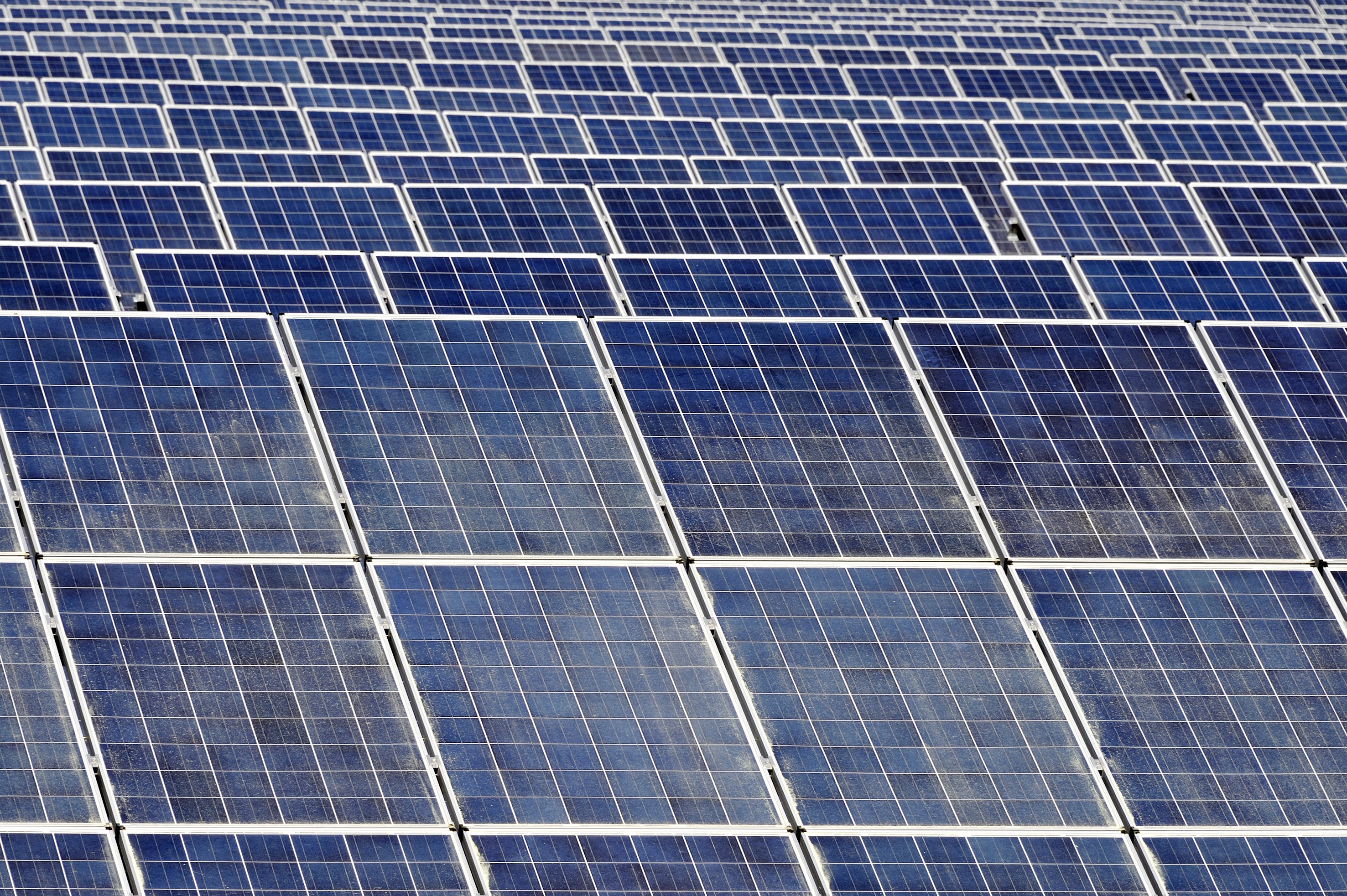 First Solar Loses Power After Analyst Upgrade: What The Stock Chart Says