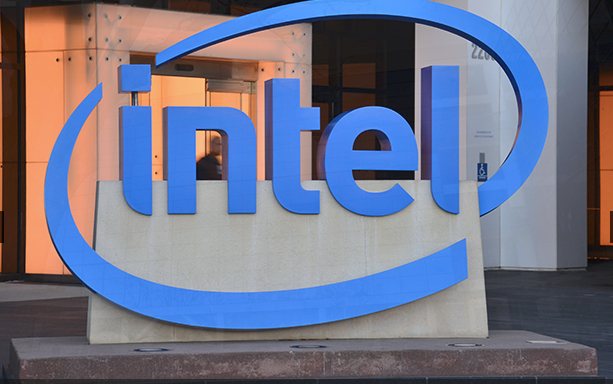 7 Intel Analysts Focus On Q3 Earnings, Cost-Cutting Plan