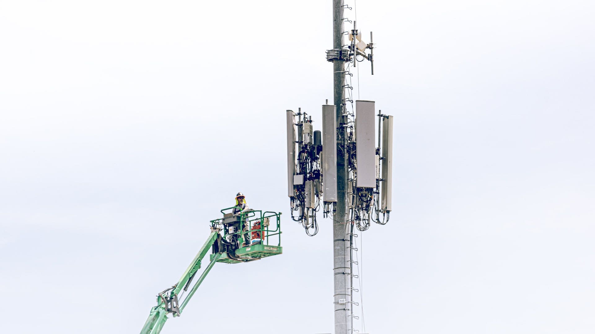 Current Economic Conditions Are Having Little Effect On Cell Phone Tower REIT Investment Returns
