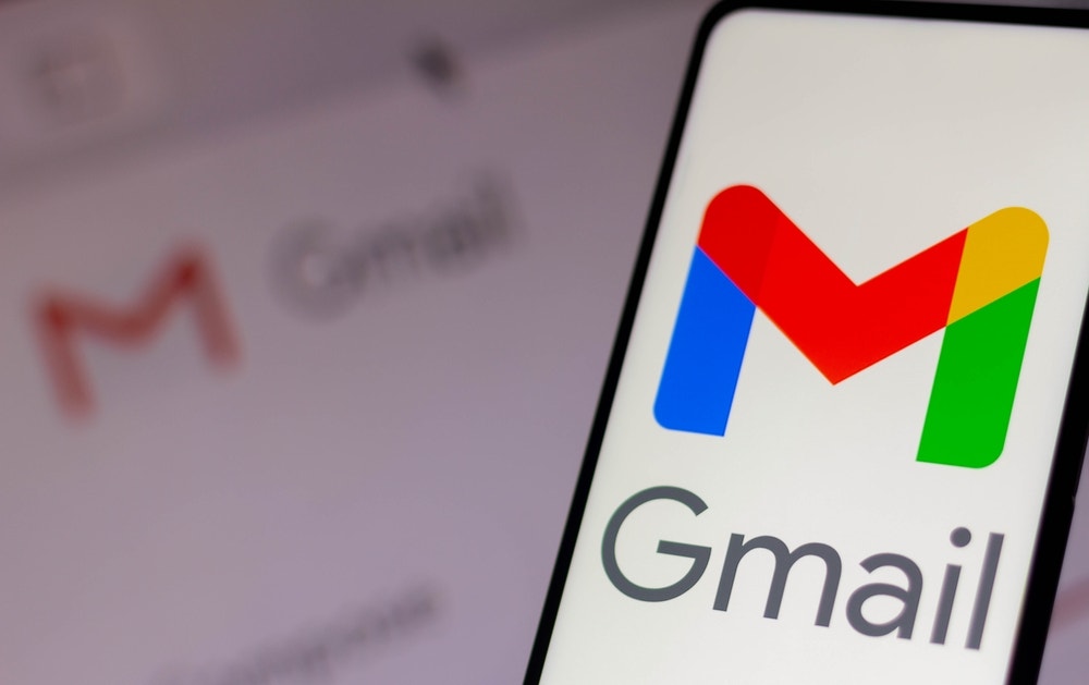 New Gmail Feature Could Make Tracking Your Holiday Shopping Packages A Breeze