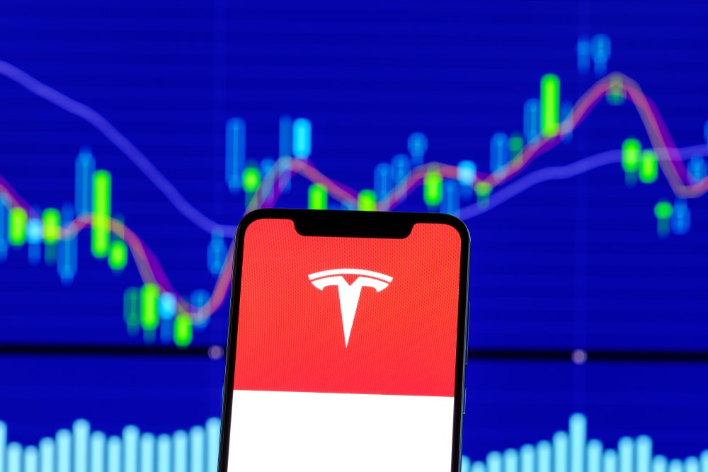 Apple, Microsoft As Top Holdings — Alabama Pension Made Changes To Its Position In Tesla And These Stocks In Q3