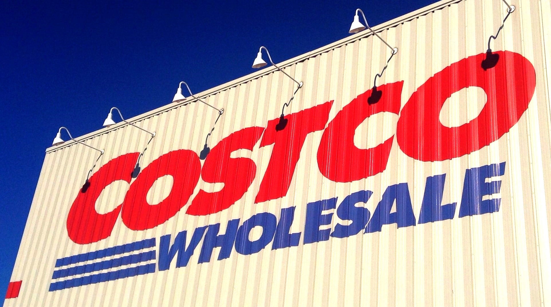 What's Going On With Costco Stock Today?