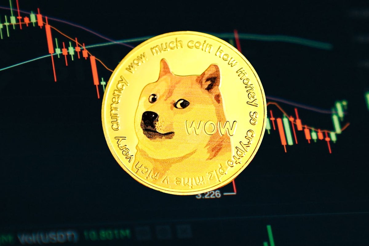 As Dogecoin Fights This Bellwether Indicator Here’s A Look At What’s Next – Dogecoin (DOGE/USD)