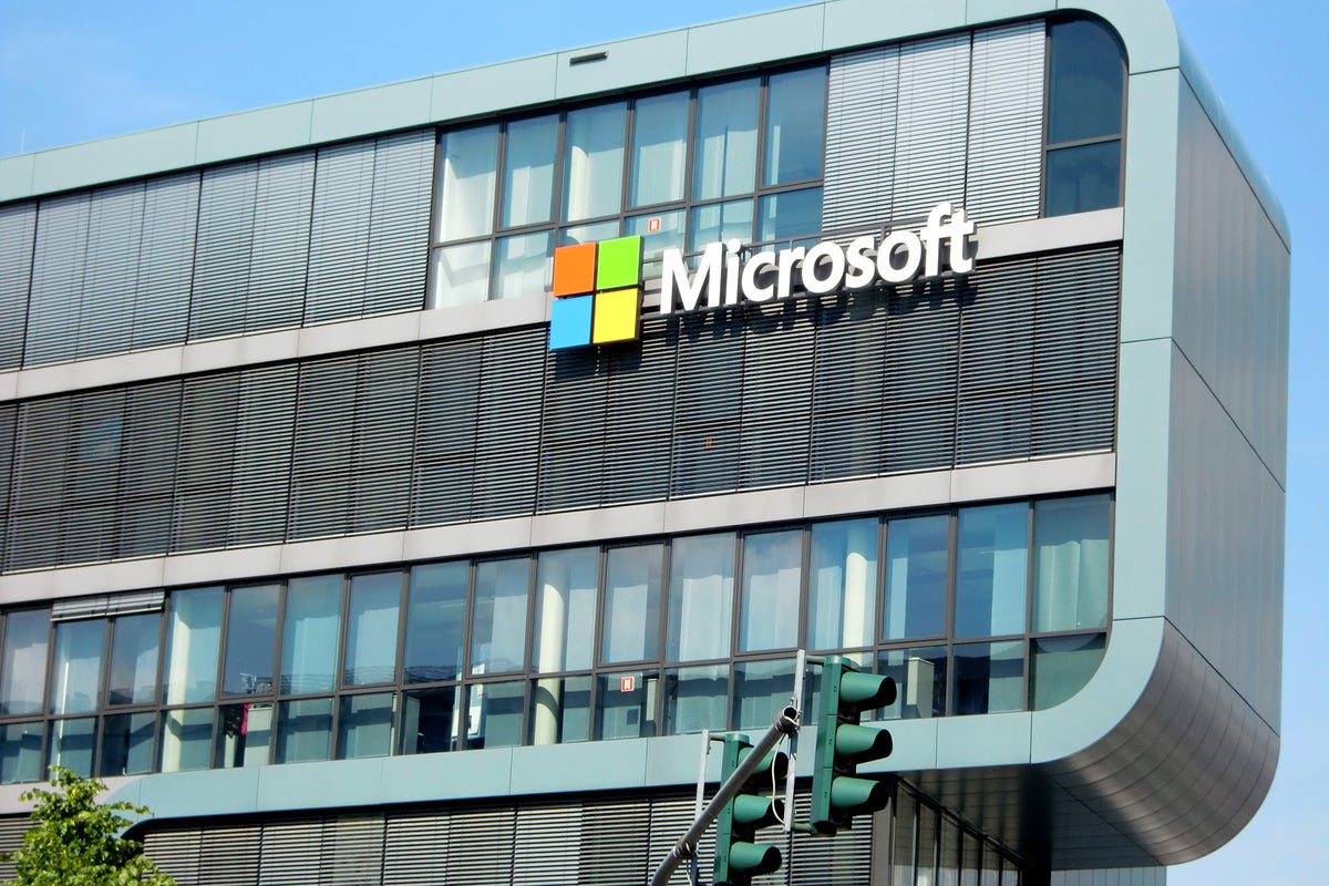 Microsoft Initiates Measures To Reduce Irish Data Hub Carbon Footprint - Benzinga