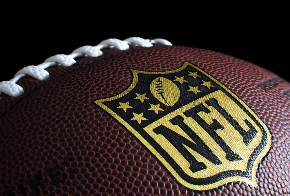 Apple, Google At Loggerheads Over NFL Sunday Ticket Deal; Talks May Drag Into Next Year