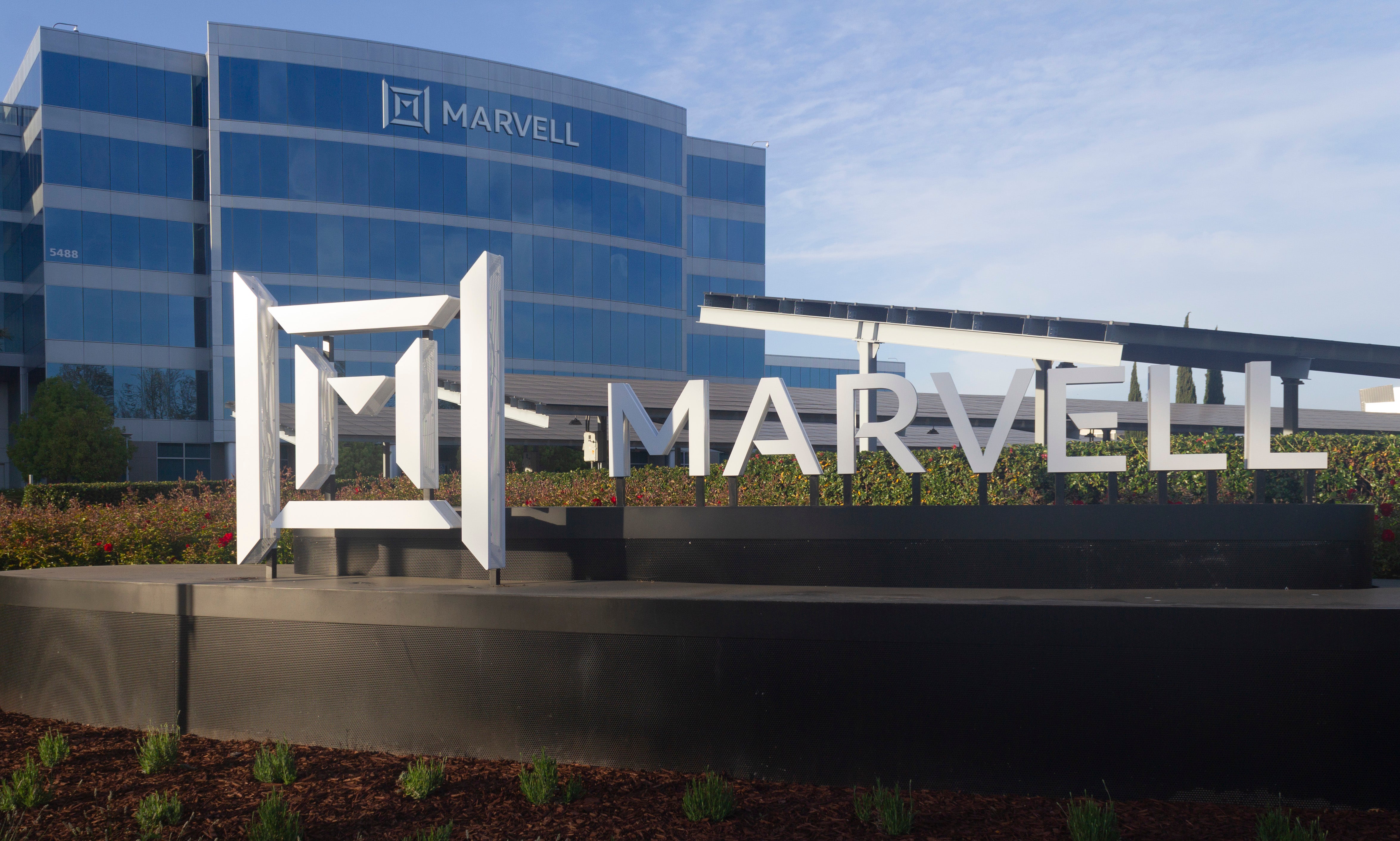 After-Hours Action: Why Marvell Technology Stock Is Tumbling