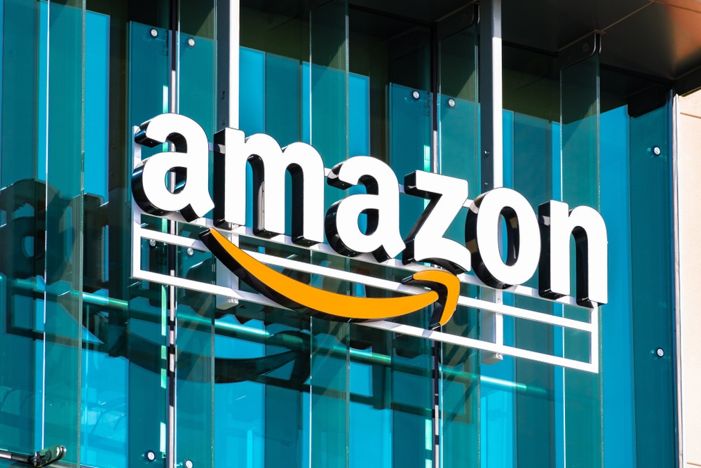 Amazon Nears Break Of This Consolidation Pattern: Which Way Is The Stock Headed Next?