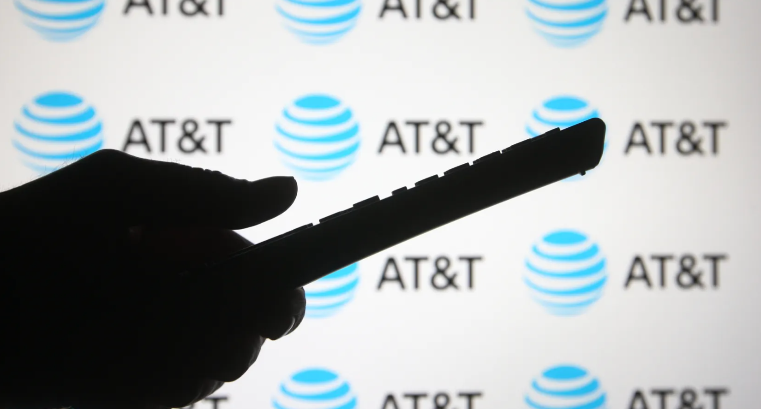 Why AT&T Is Agreeing To Pay $6M Penalty To The SEC: What Investors Need To Know