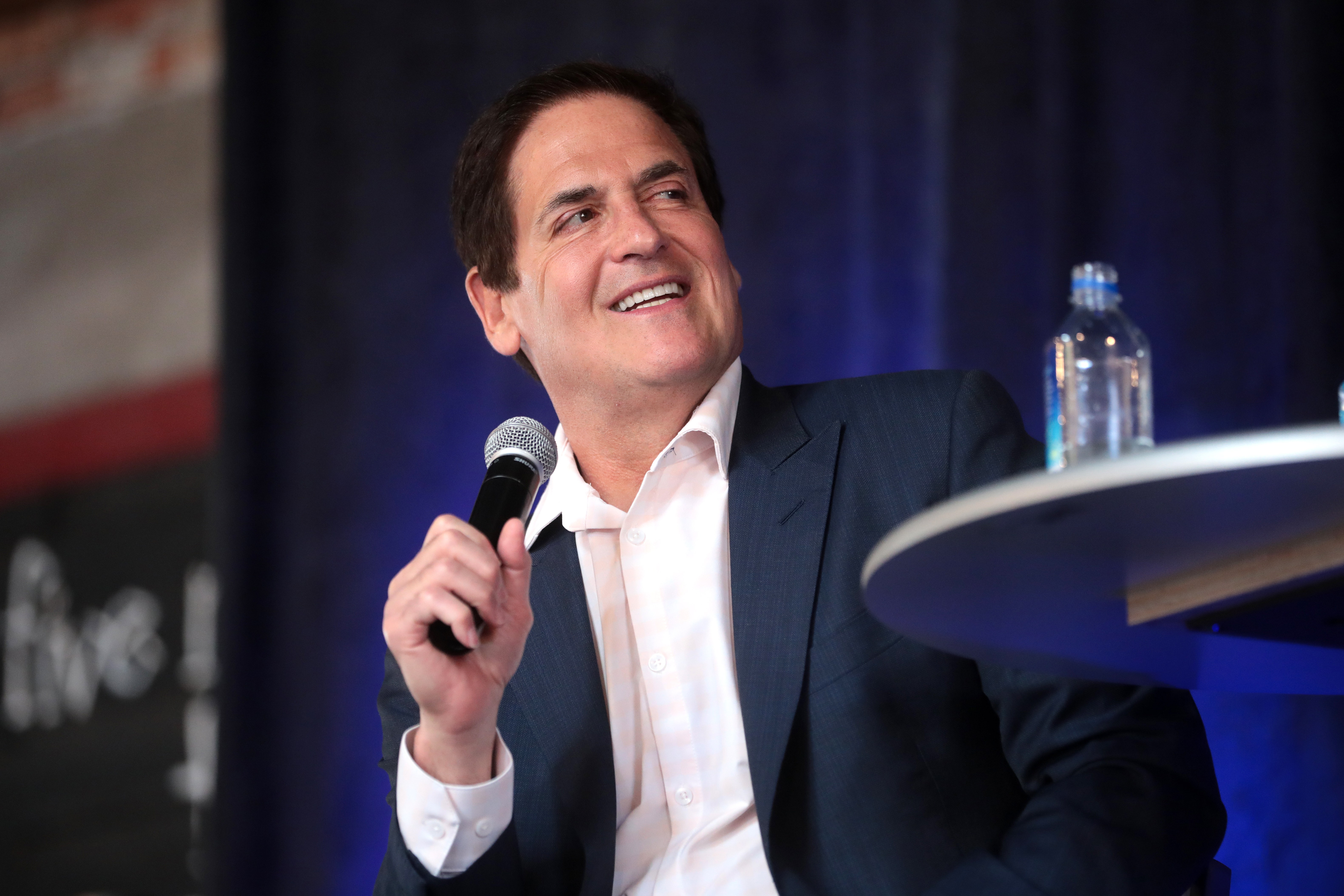Mark Cuban Joins Elon Musk In Defending Dogecoin's 'Infinite Supply:' Gives Advantage Over Bitcoin, Ethereum