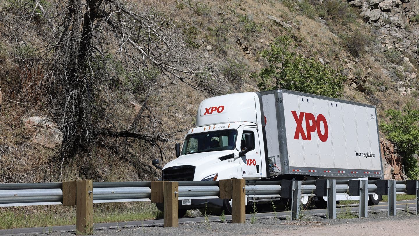 XPO Logistics Analyst Slashes Price Target By 34%; Says Brokerage Separation Simplifies Story At XPO